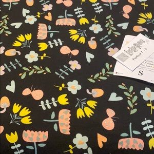 LuLaRoe Perfect T